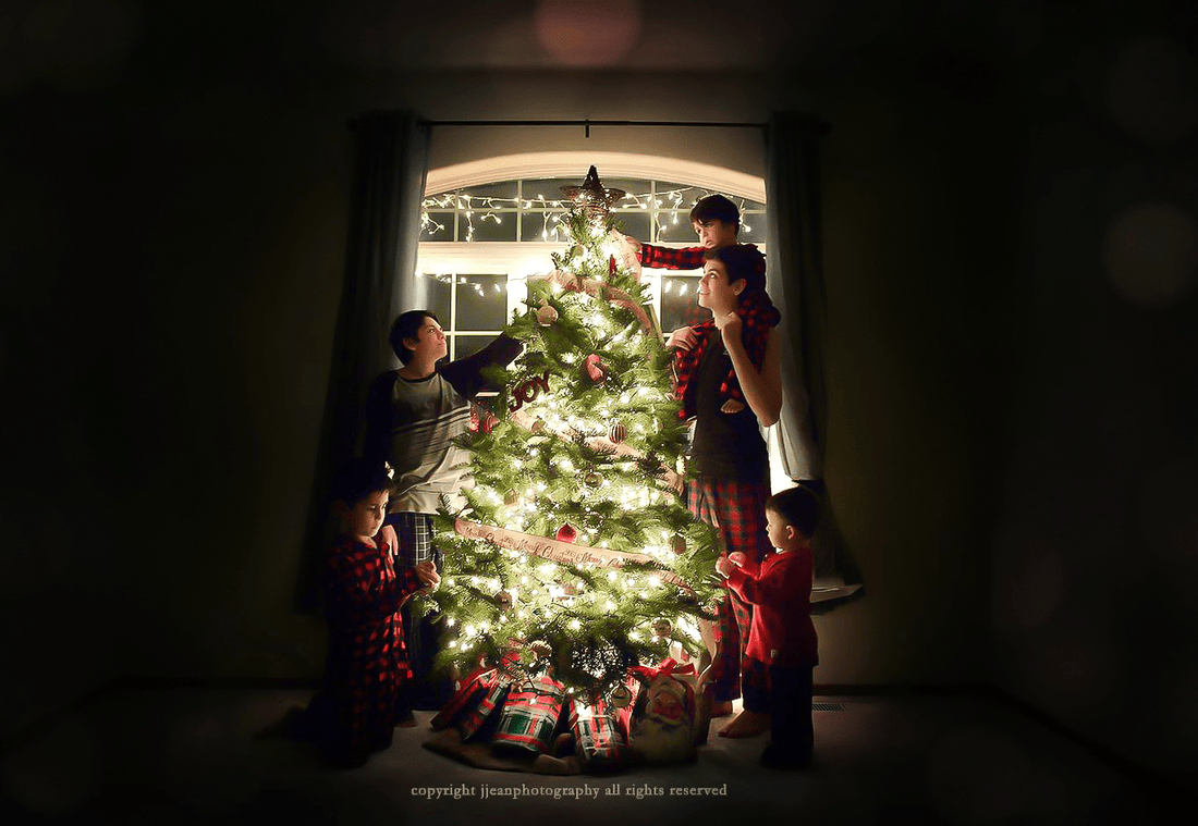 Photo Tips: Capturing Christmas Magic Around the Tree - ShopJeanPhotography.com